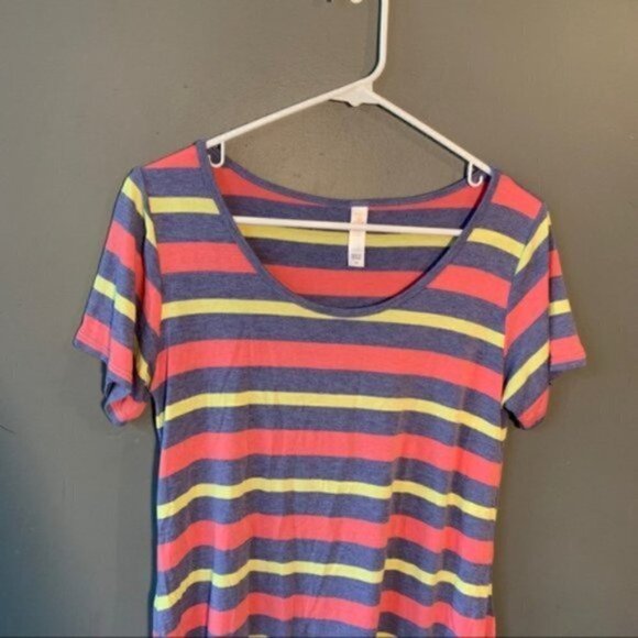 Lularoe Classic T Heather Blue Stripes - Picture 2 of 8